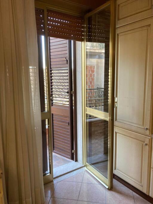 דירות Solarino La Casa Delle Stelle מראה חיצוני תמונה